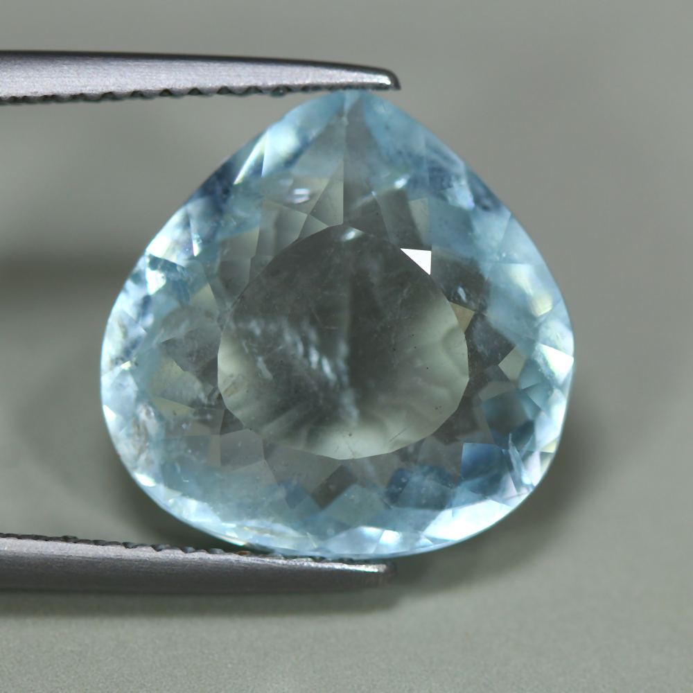 6.92 Cts_Outstanding Gemstone_100 % Natural Unheated Blue
