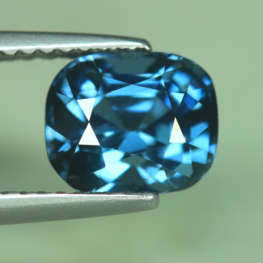  photo Vip-Gems
